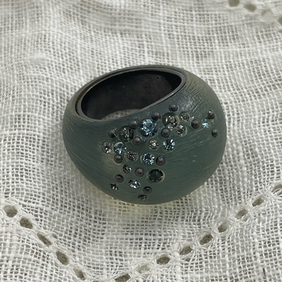 Xhilaration Jewelry - Blue Glass gemstone ring